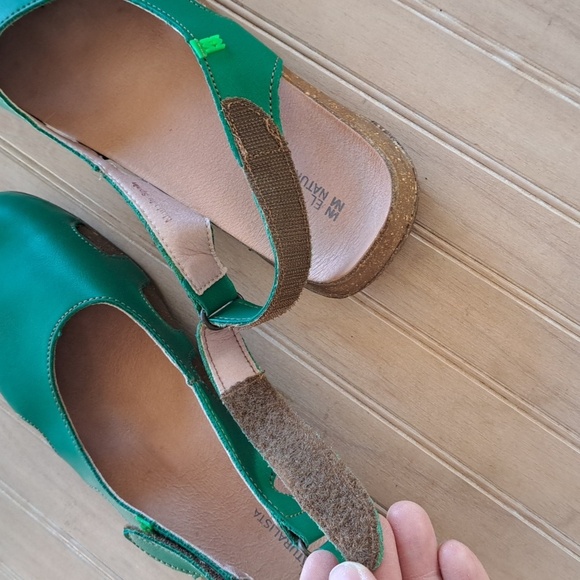 NWOT El Naturalista Women's Wakataua Leather Made in Spain Flat Sandals - Picture 7 of 8